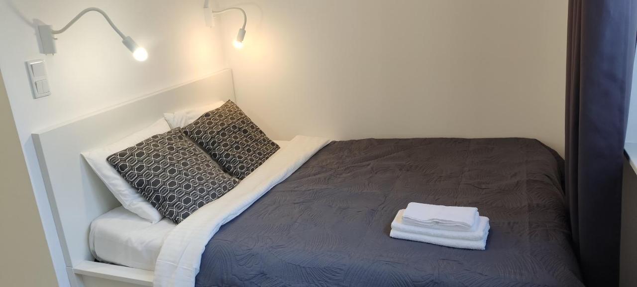 Be My Guest- Fontany Luxury Apartment Metro Wi-Fi Free Parking Zone Warschau Buitenkant foto