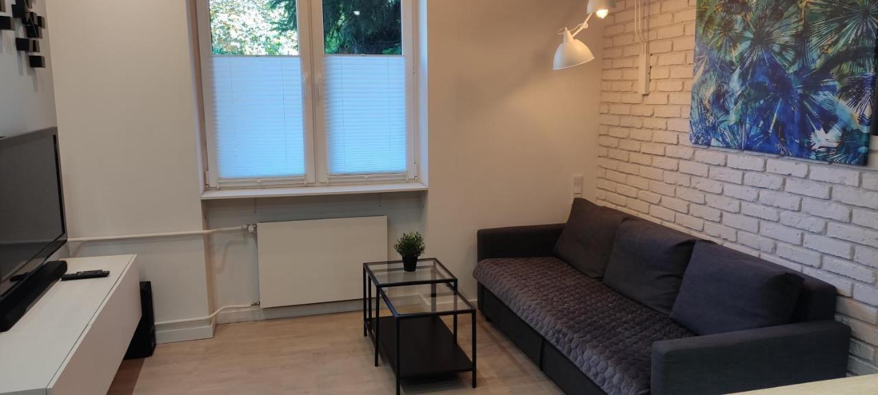 Be My Guest- Fontany Luxury Apartment Metro Wi-Fi Free Parking Zone Warschau Buitenkant foto