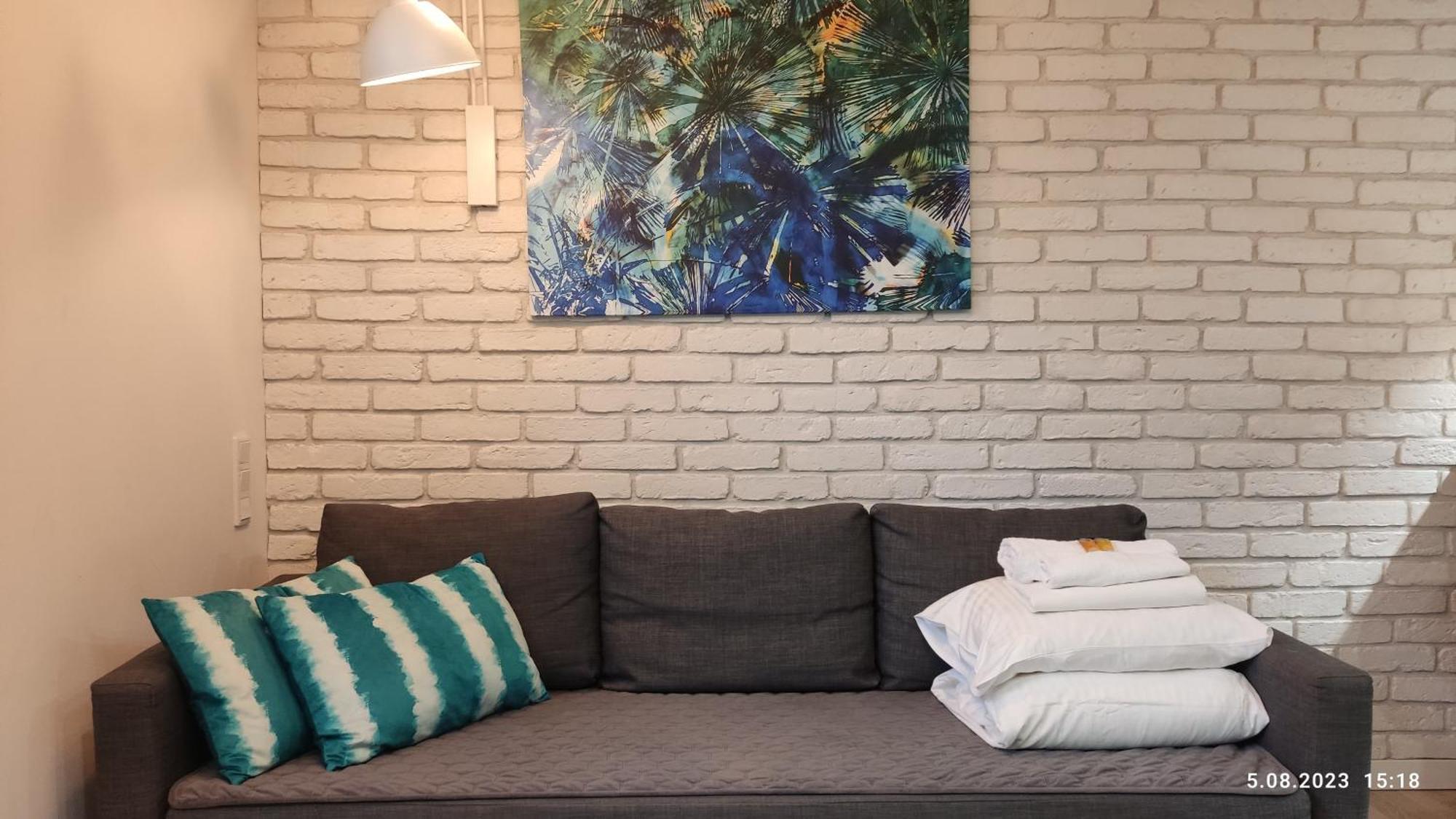 Be My Guest- Fontany Luxury Apartment Metro Wi-Fi Free Parking Zone Warschau Buitenkant foto